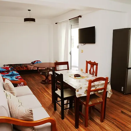 Shtepi Pushimi, Qera Foto Maqo Apartament