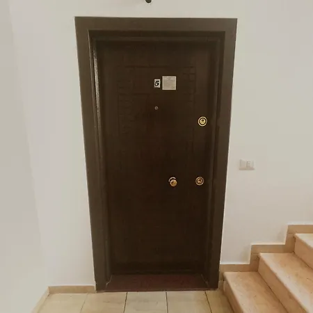 Apartament Shtepi Pushimi, Qera Foto Maqo