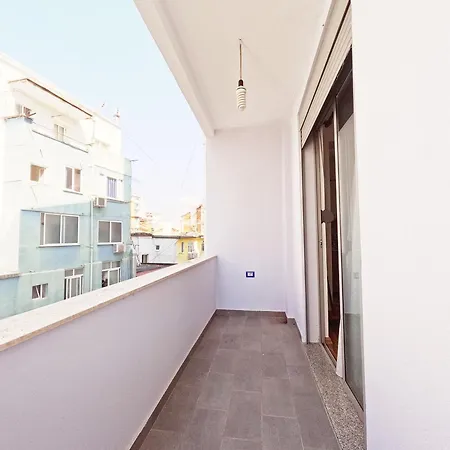 Apartament Shtepi Pushimi, Qera Foto Maqo *