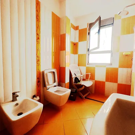 Apartament Shtepi Pushimi, Qera Foto Maqo