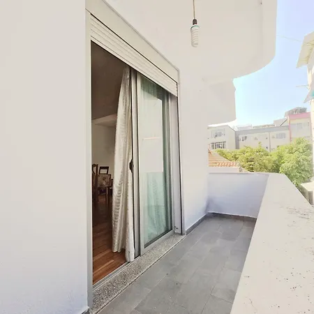Shtepi Pushimi, Qera Foto Maqo Apartament Pogradec